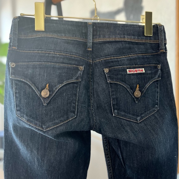 Hudson Jeans | Tailored Dark Wash in Size 27 - Picture 6 of 6